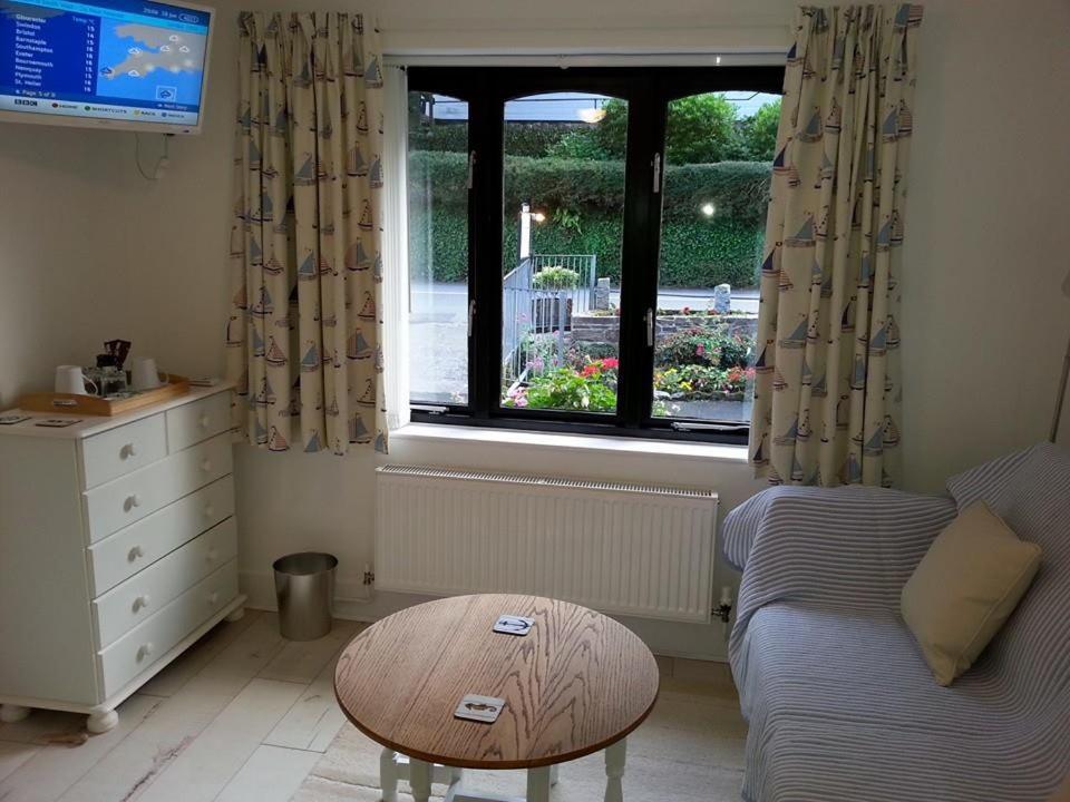 Large Double or Twin Room