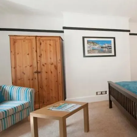 Natal House Bed & Breakfast-2